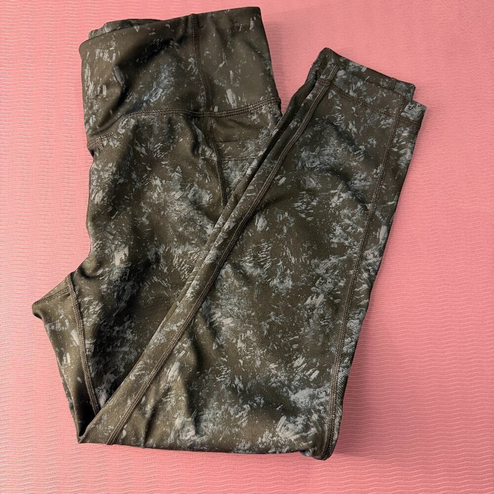 EUC - Lole Leggings 24" approx Size L